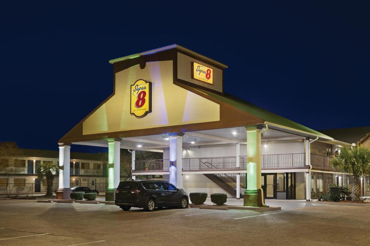 Motel Super 8 By Wyndham Gulfport Biloxi Airport Exterior foto